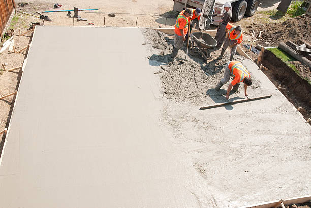 Best Affordable Concrete Contractor  in Brownsville, KY